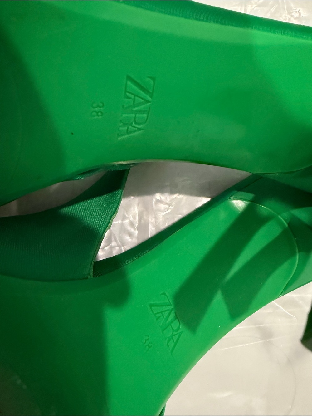 Zara Emerald Green Pointed Slingback Heels - Picture 2 of 2